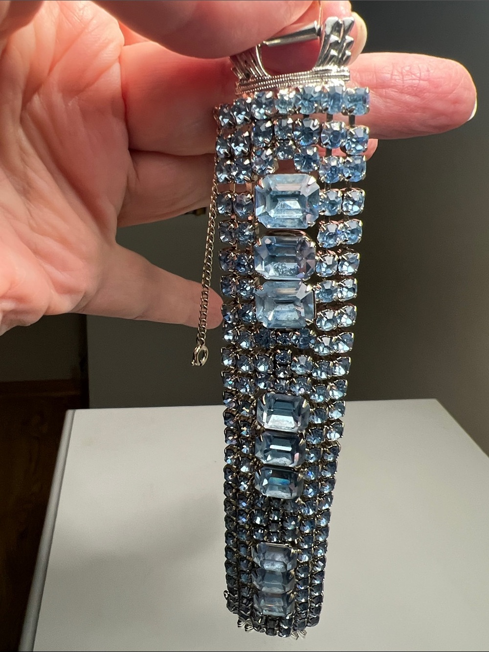 Vintage Brilliant Blue Crystal & Silver Bracelet with Safety Chain - Picture 6 of 16